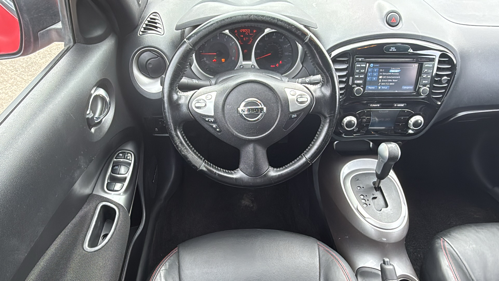 2015 Nissan Juke SL 19