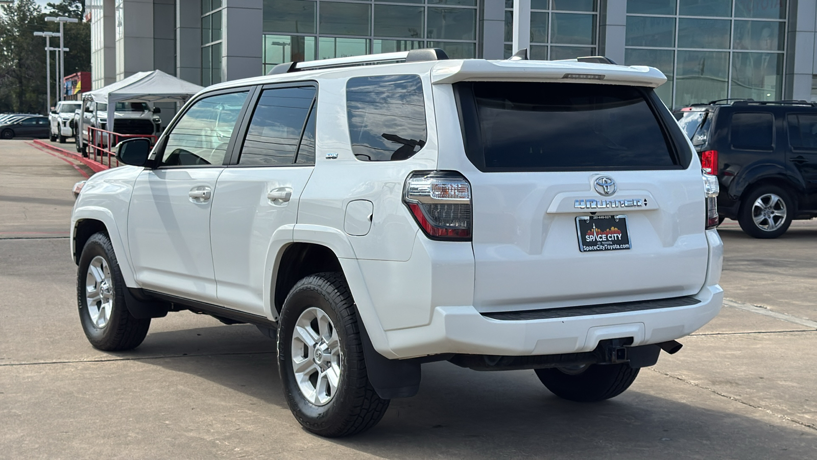 2022 Toyota 4Runner SR5 6