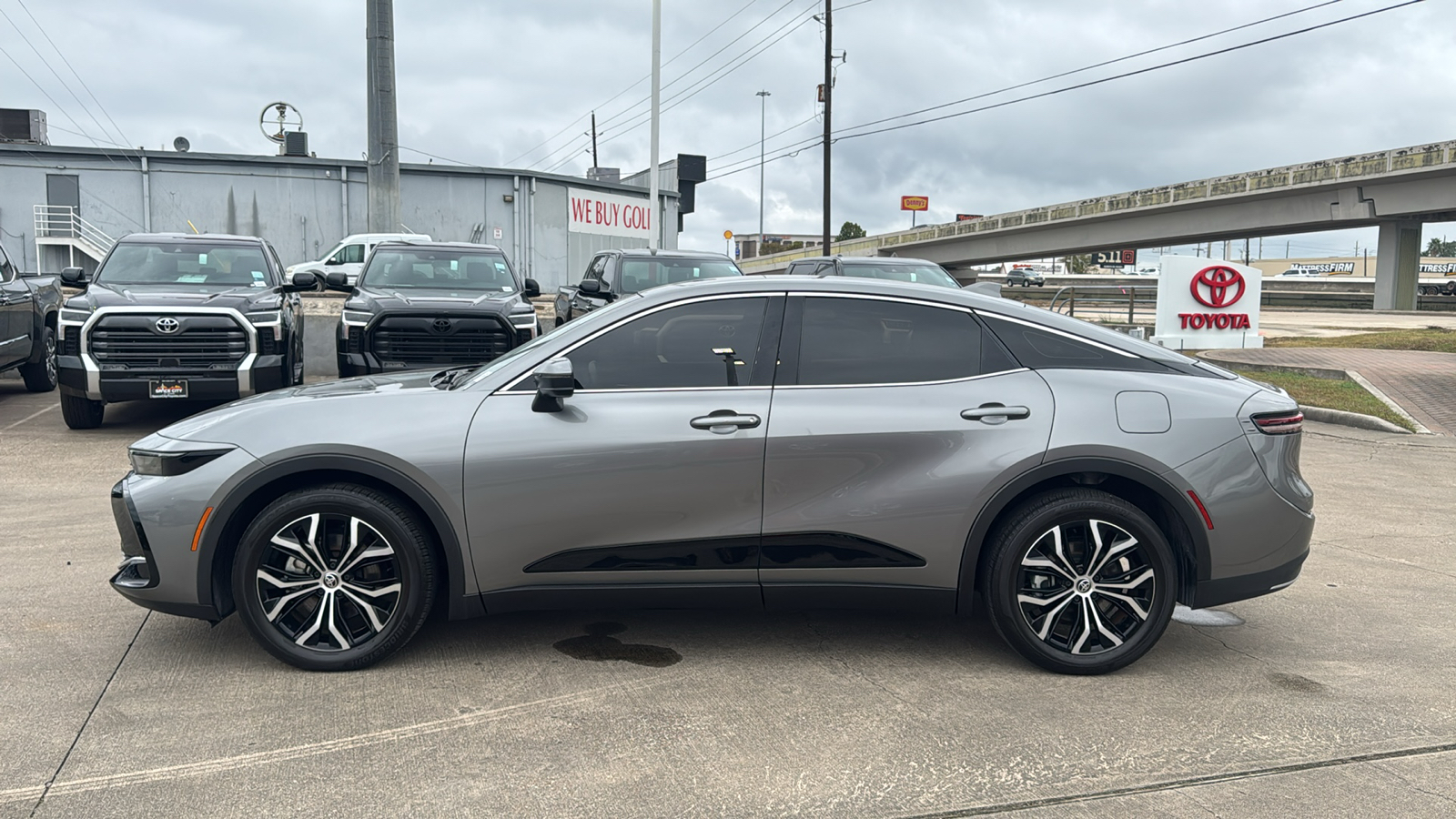 2023 Toyota Crown XLE 7