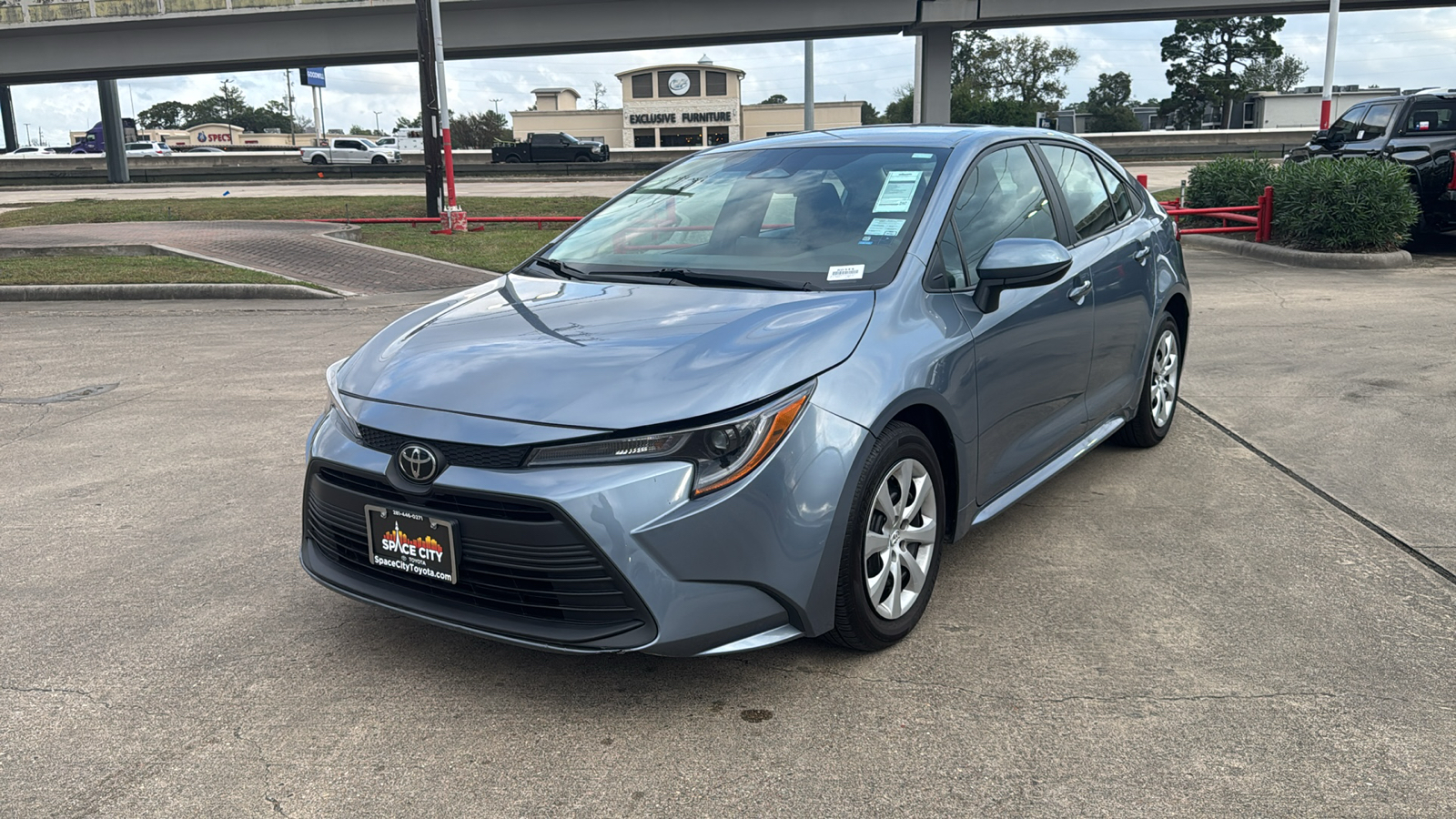 2023 Toyota Corolla LE 4