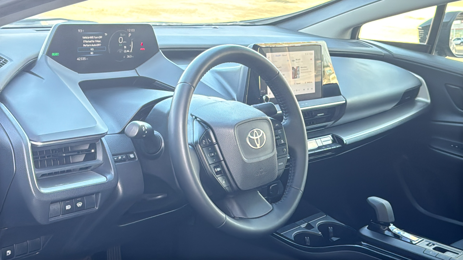 2023 Toyota Prius LE 11