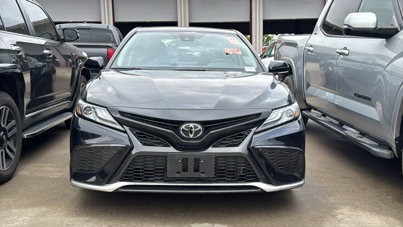 2023 Toyota Camry XSE 3