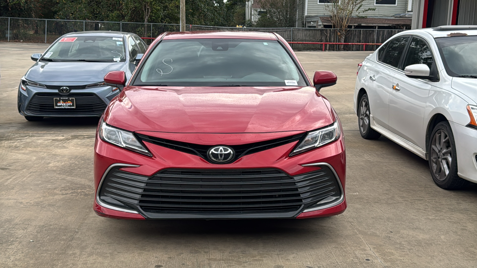 2024 Toyota Camry LE 3