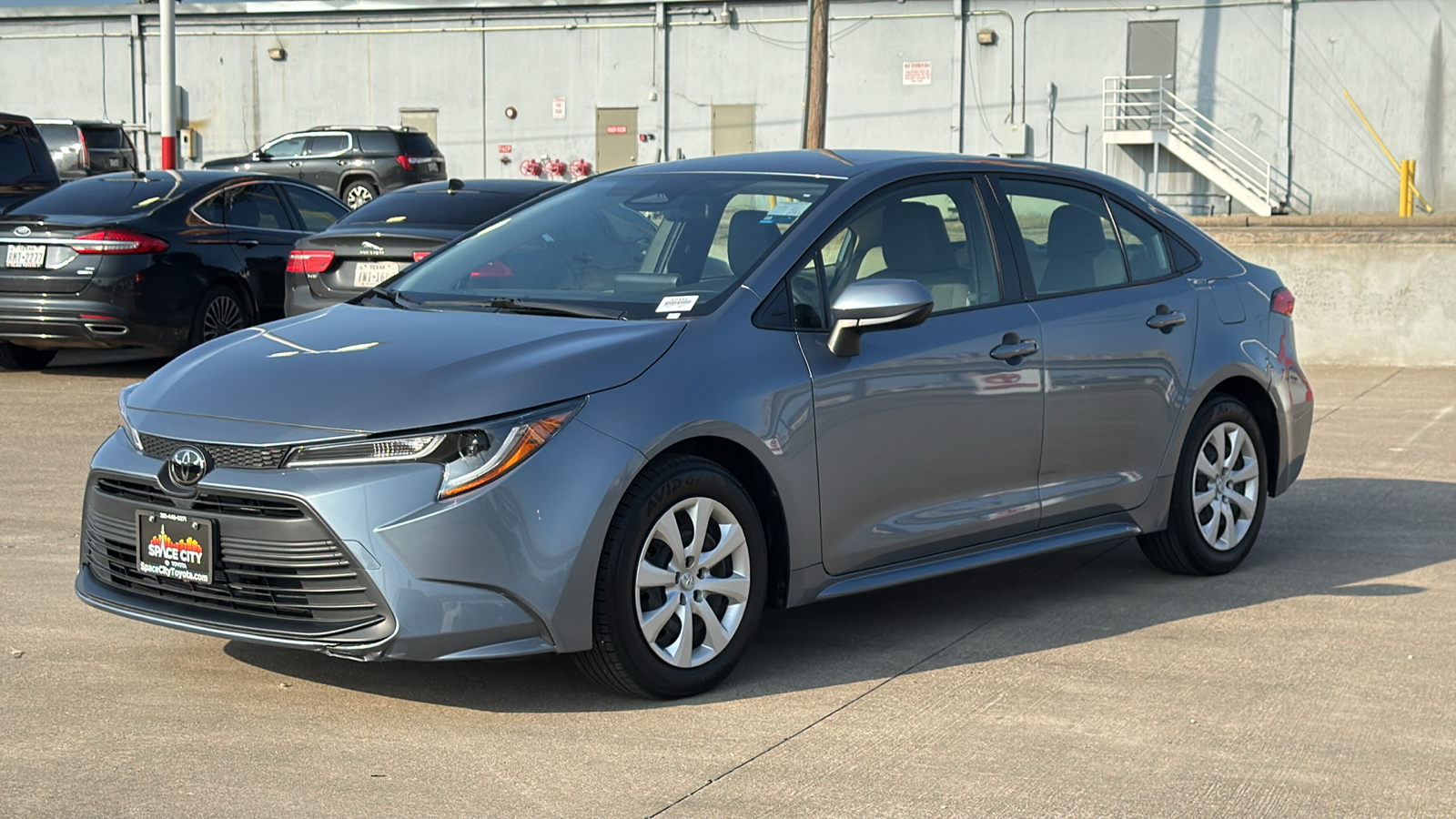 2023 Toyota Corolla LE 4