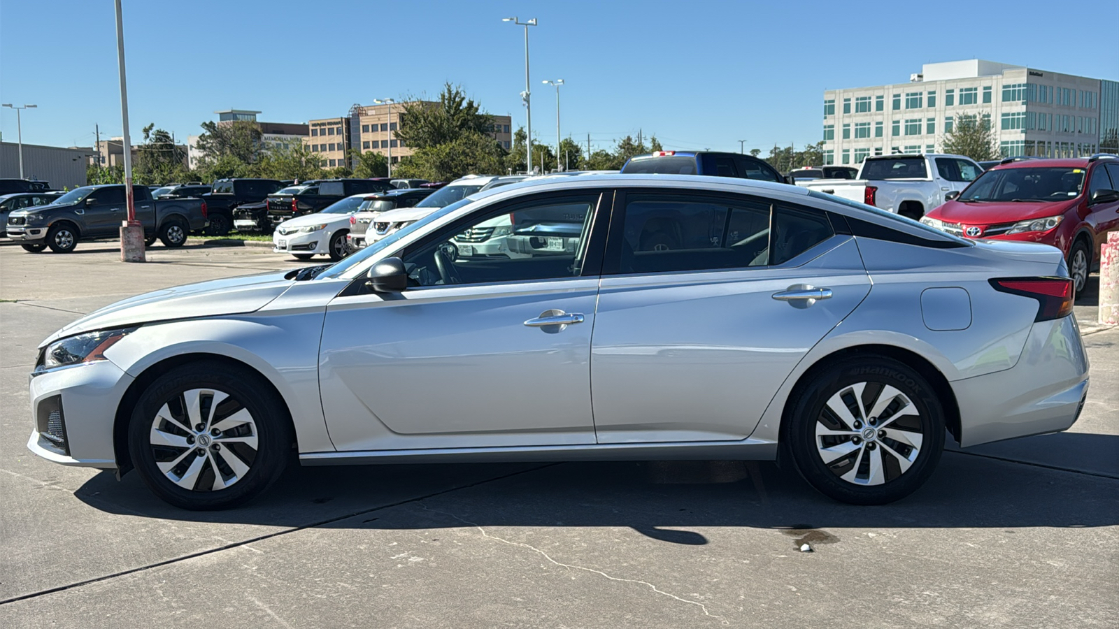 2024 Nissan Altima 2.5 S 5