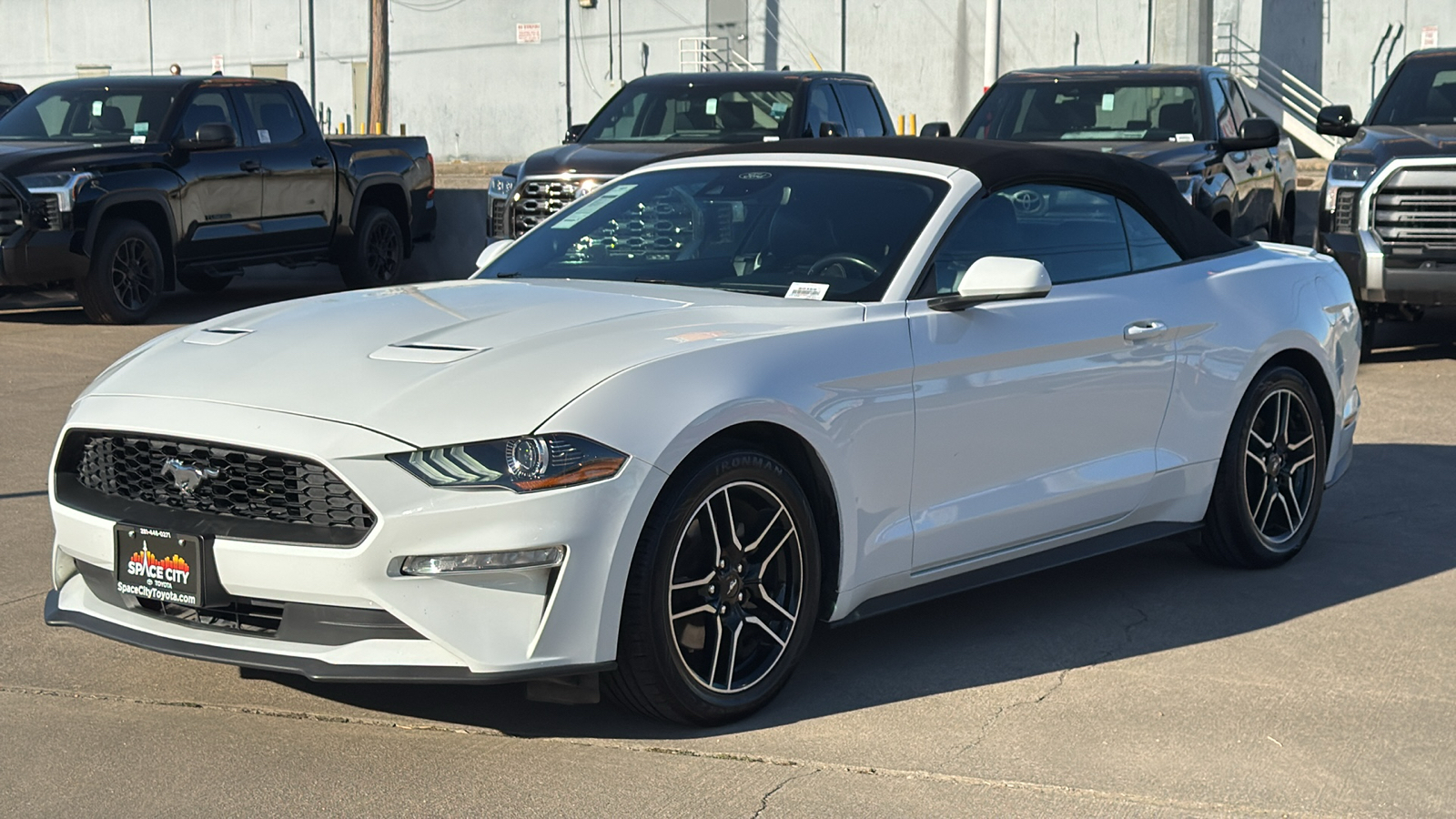 2022 Ford Mustang EcoBoost Premium 4