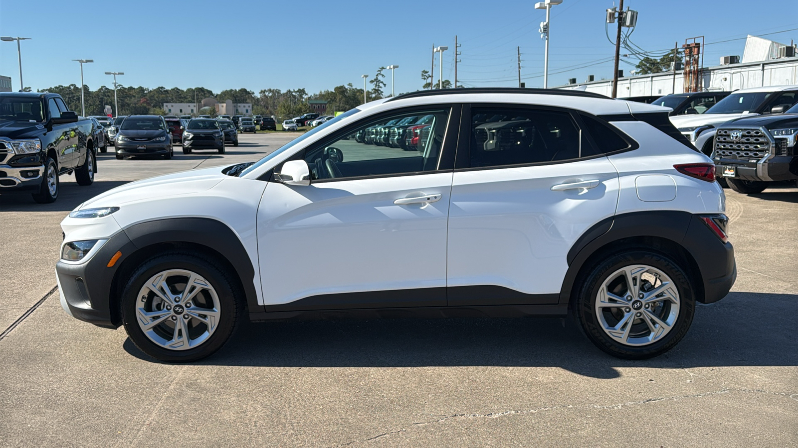 2023 Hyundai Kona SEL 5