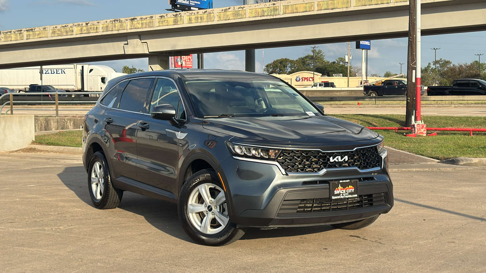 2022 Kia Sorento LX 2