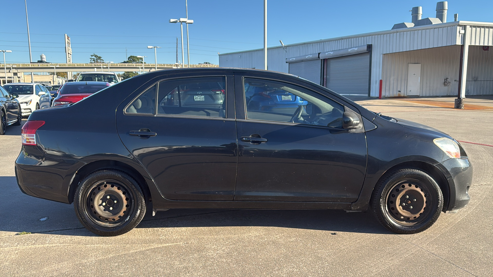 2009 Toyota Yaris S 9