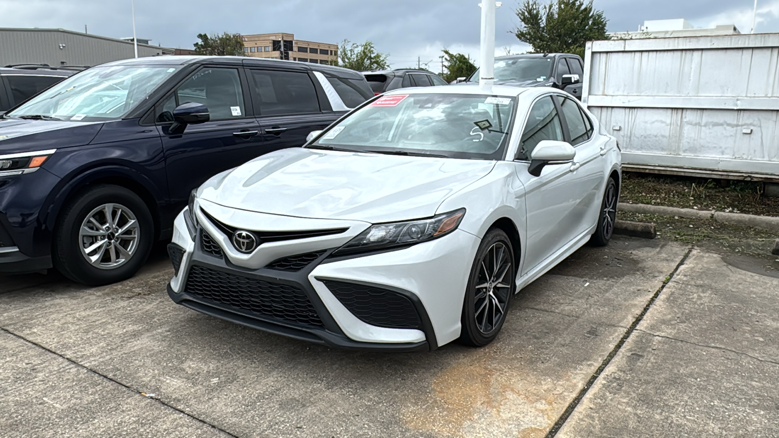 2023 Toyota Camry SE Nightshade 4