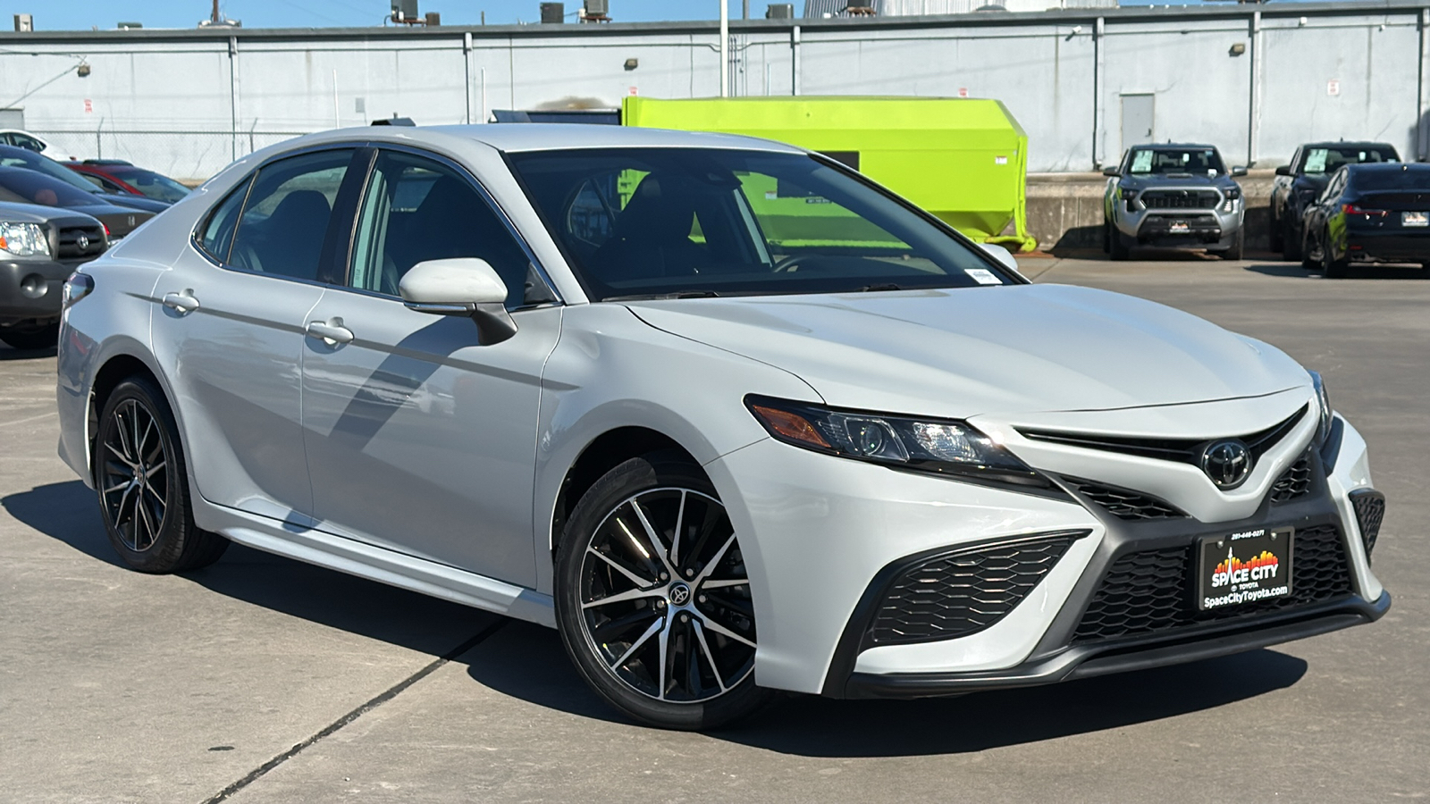 2023 Toyota Camry SE Nightshade 37