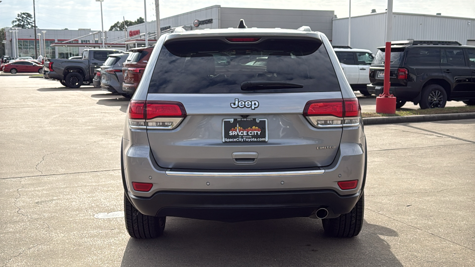 2020 Jeep Grand Cherokee Limited 8