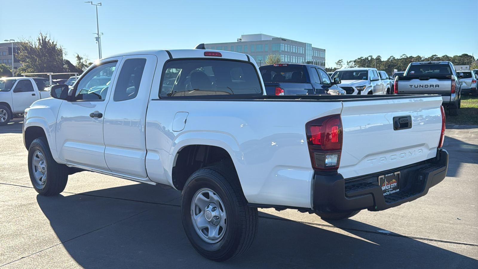 2023 Toyota Tacoma SR 5