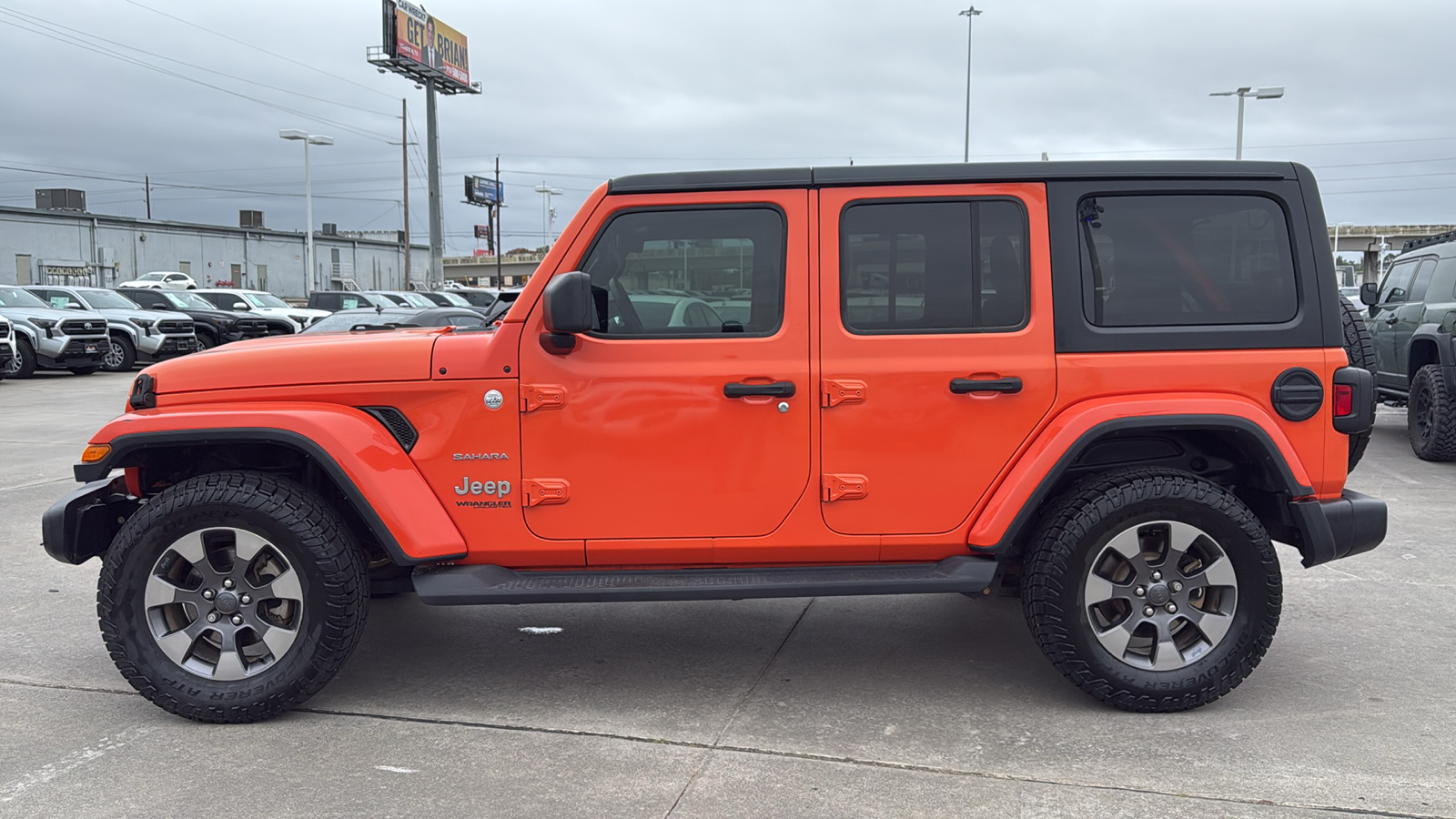 2018 Jeep Wrangler Unlimited Sahara 5