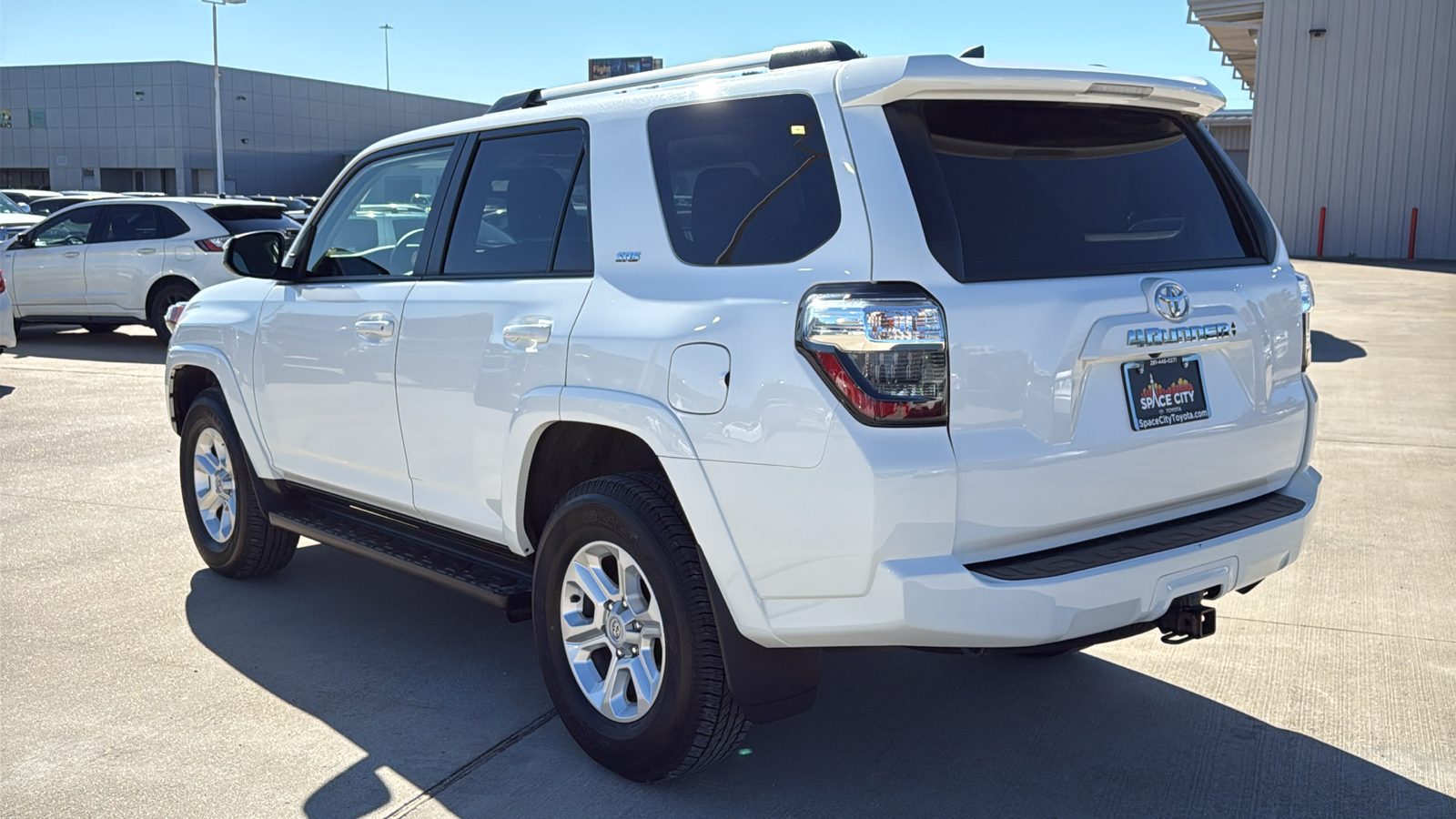 2024 Toyota 4Runner SR5 5