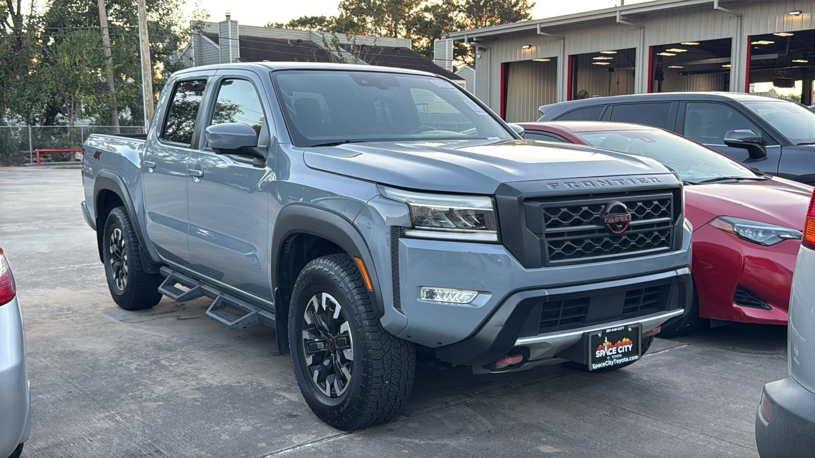 2023 Nissan Frontier PRO-4X 2