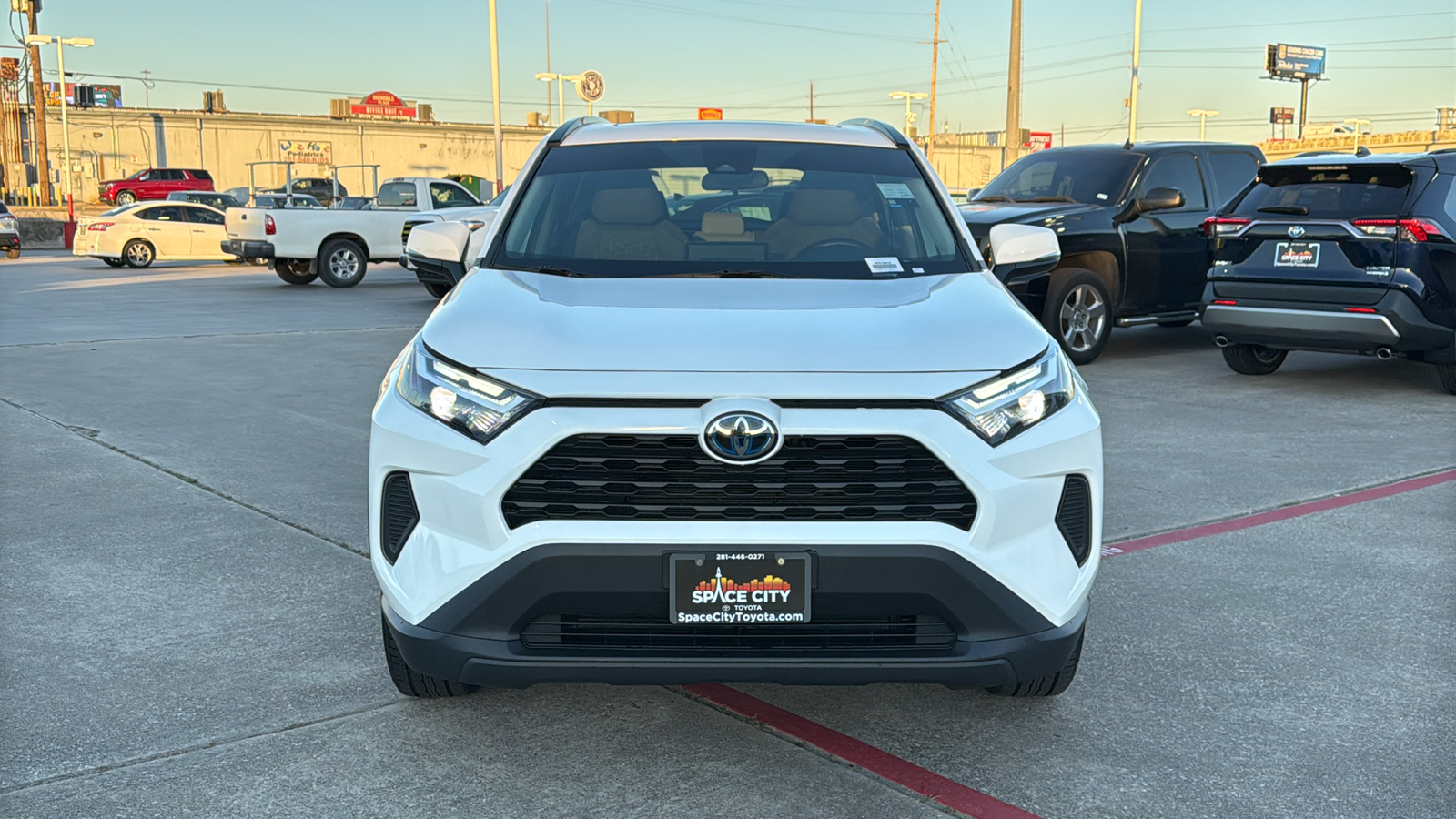 2023 Toyota RAV4 Hybrid XLE 2