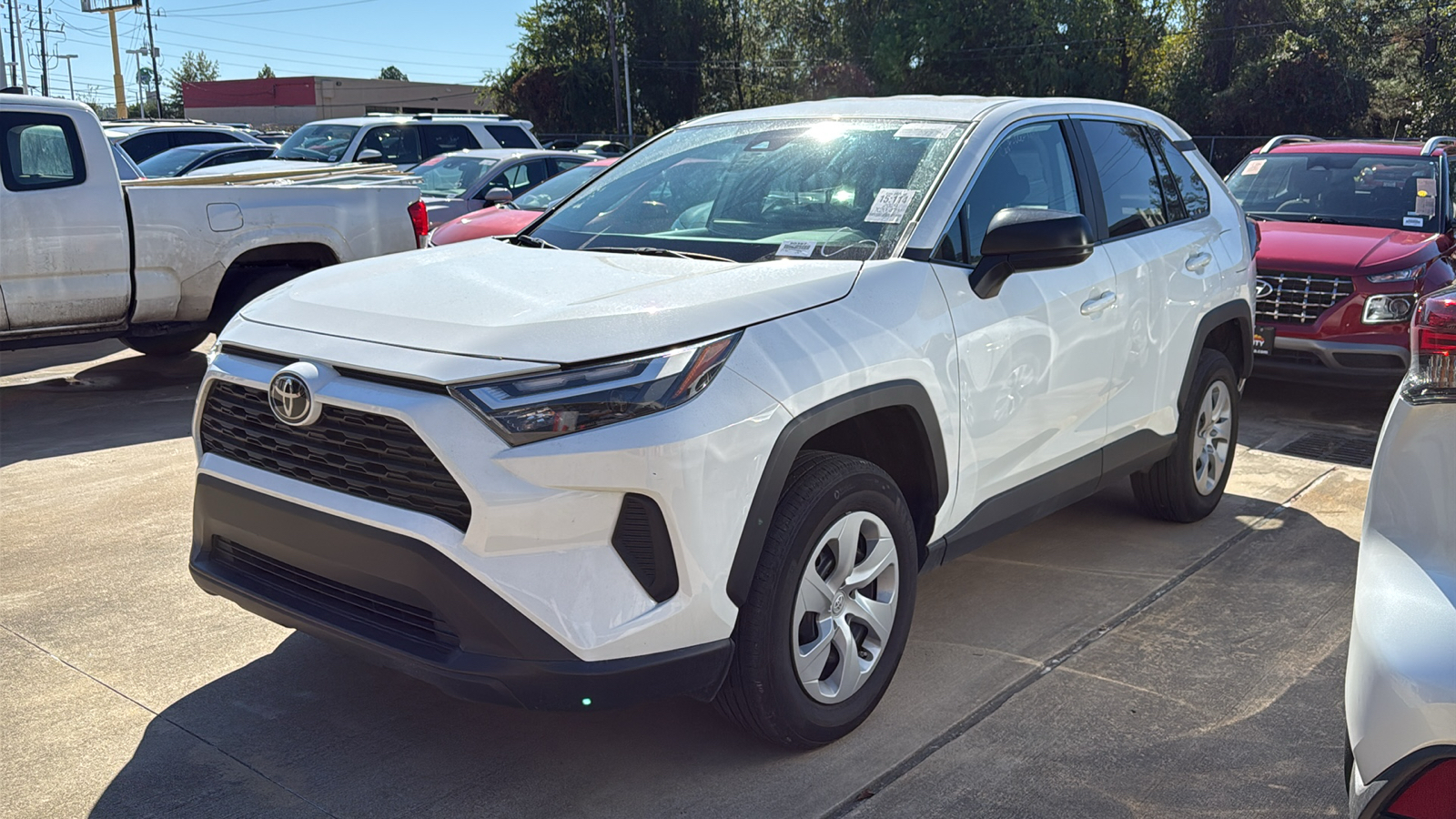 2024 Toyota RAV4 LE 4