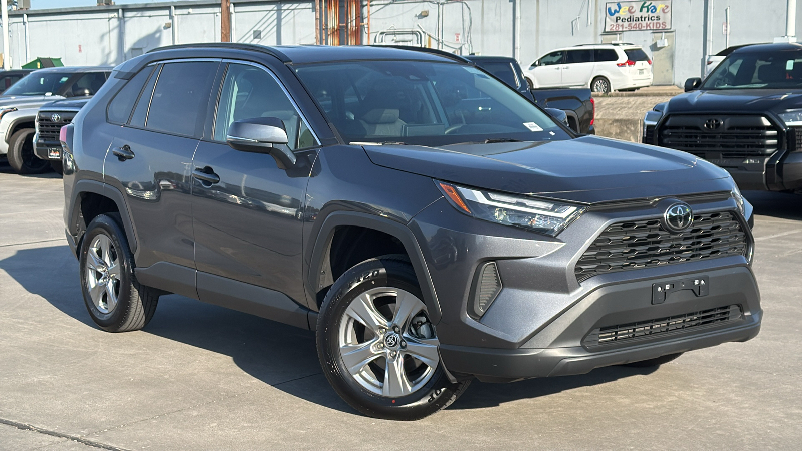 2024 Toyota RAV4 XLE 2