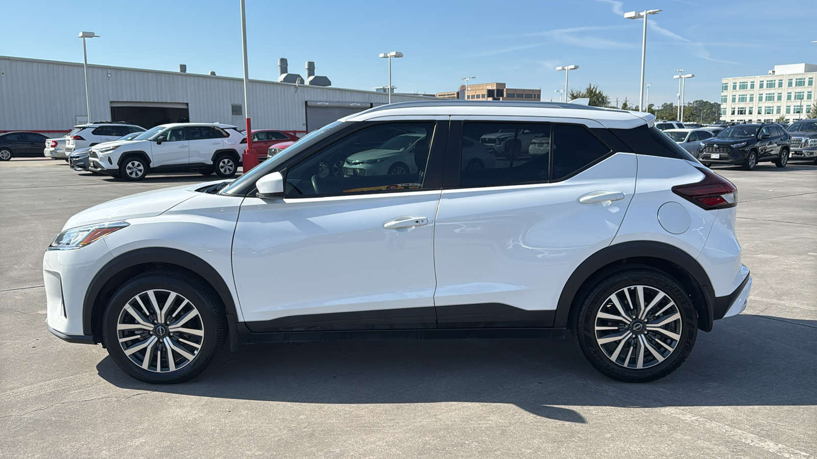 2023 Nissan Kicks SV 5