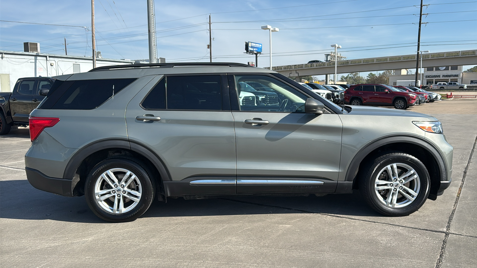 2020 Ford Explorer XLT 10