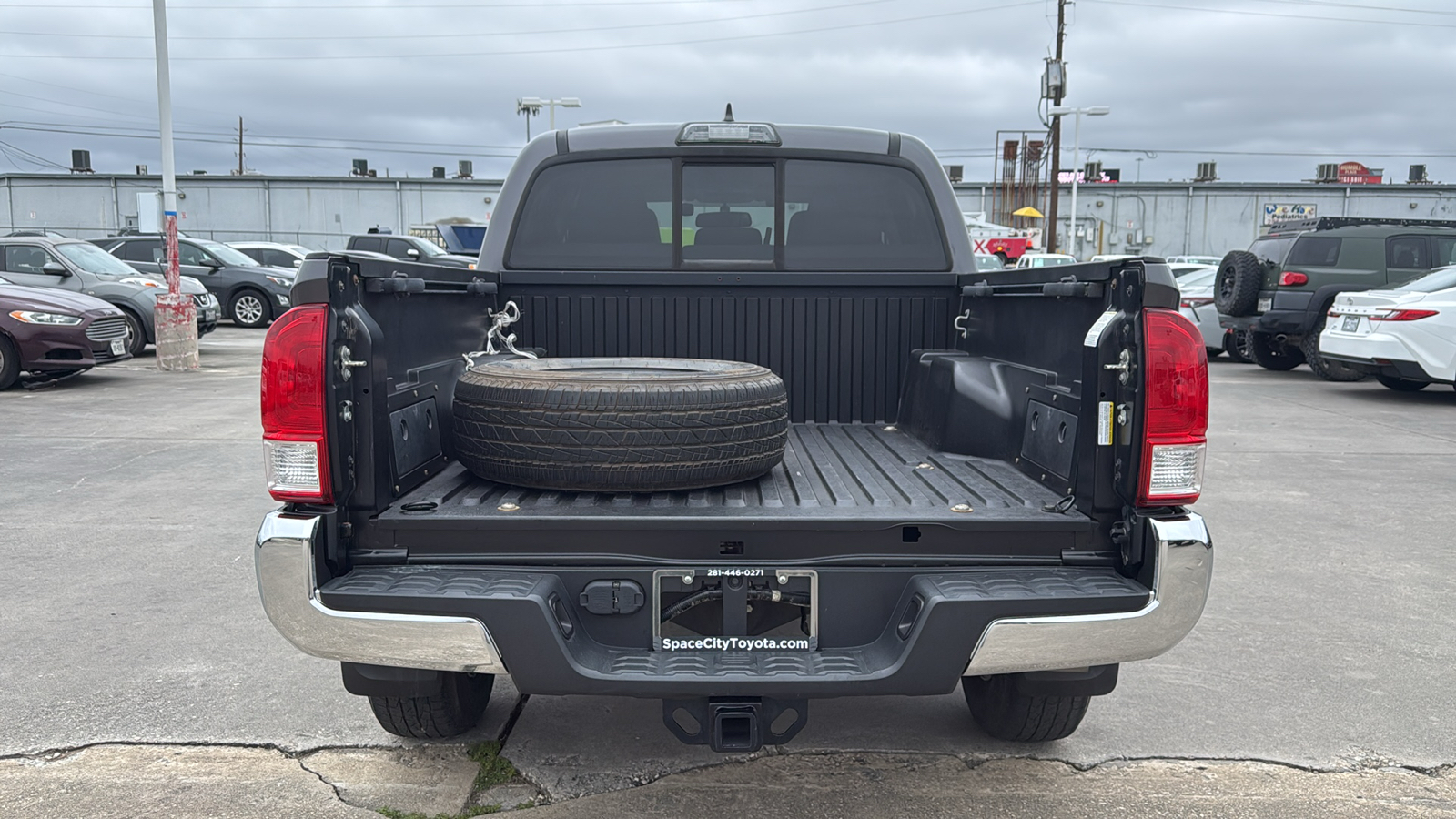 2017 Toyota Tacoma SR5 25