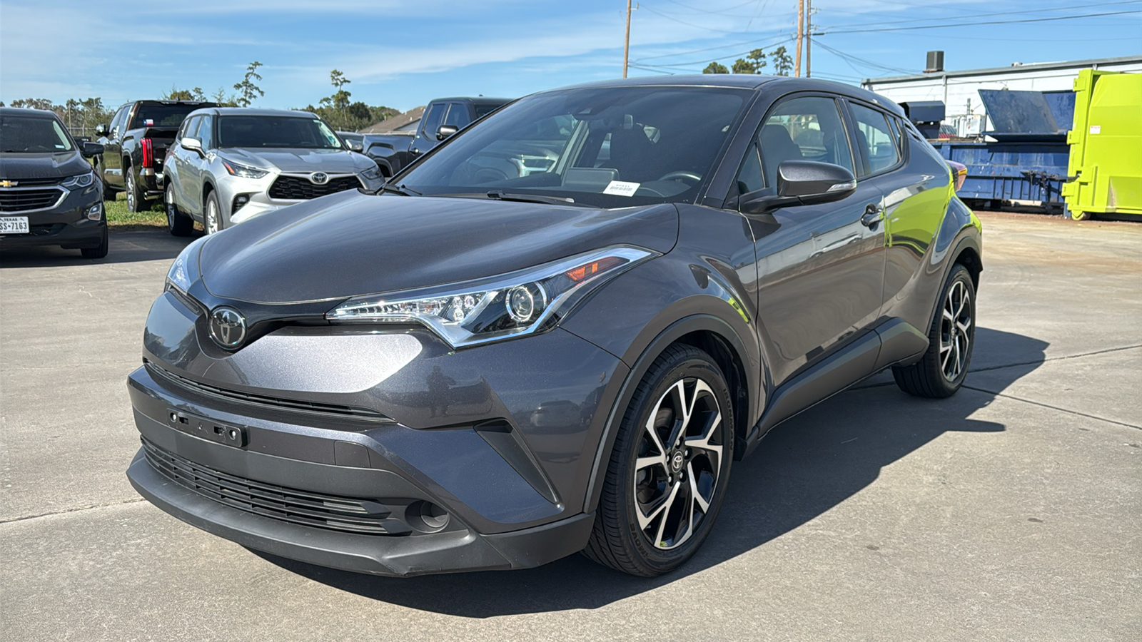 2019 Toyota C-HR XLE 2