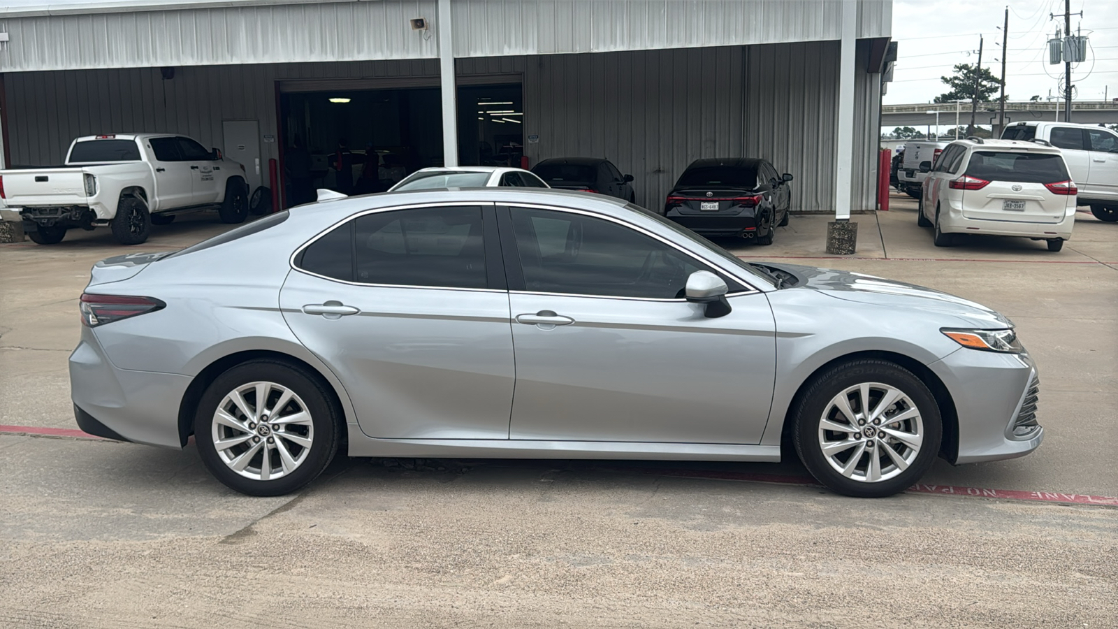 2024 Toyota Camry LE 9