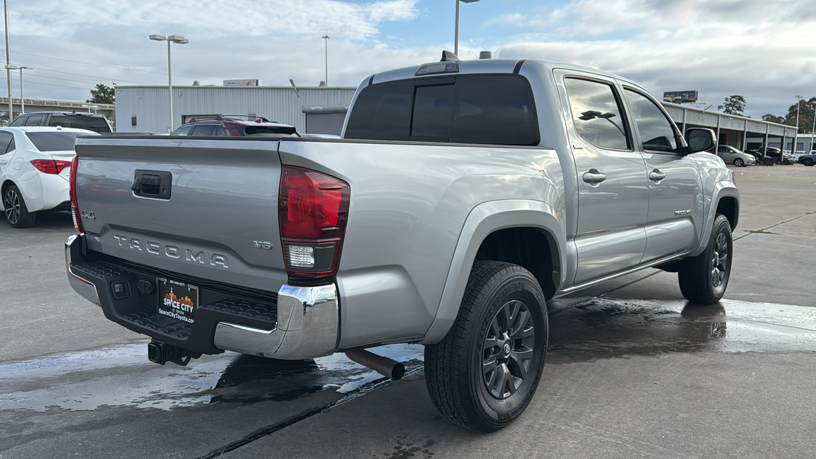 2023 Toyota Tacoma SR5 9