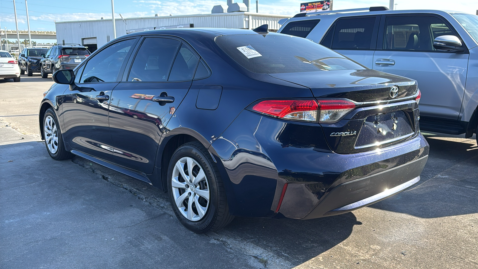 2022 Toyota Corolla LE 4