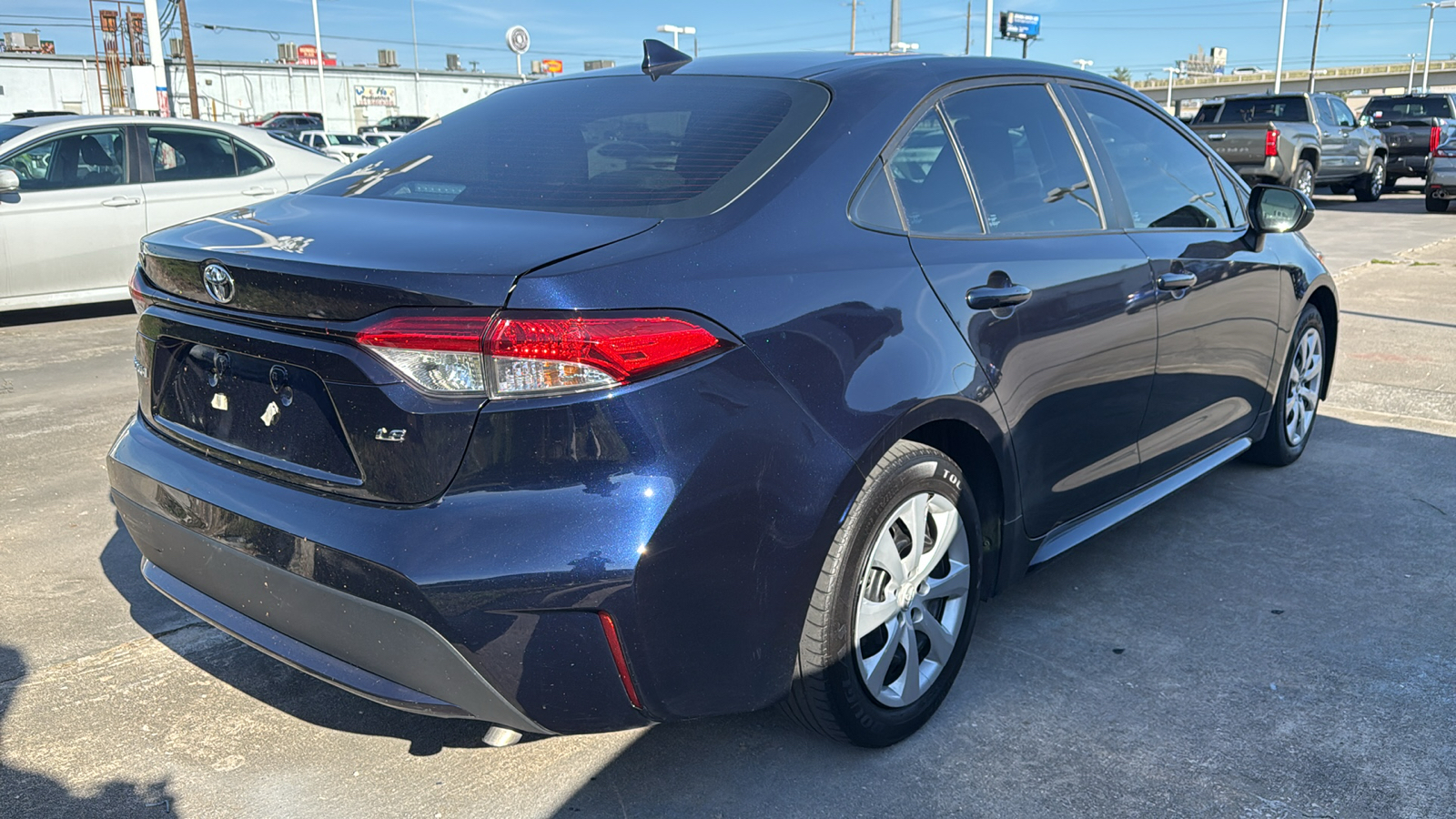 2022 Toyota Corolla LE 6