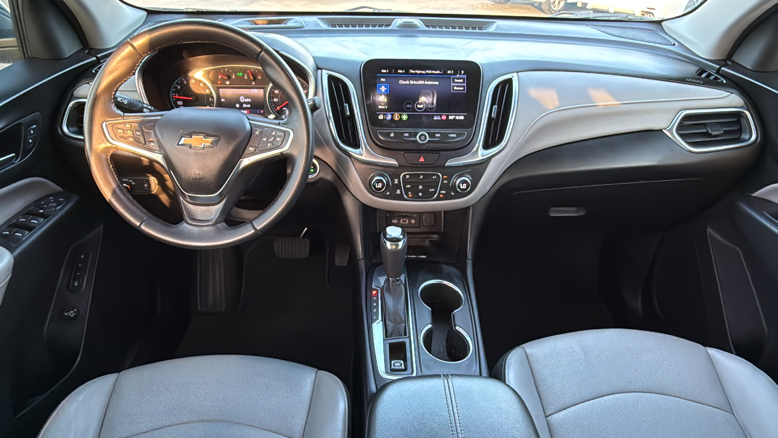 2021 Chevrolet Equinox Premier 19