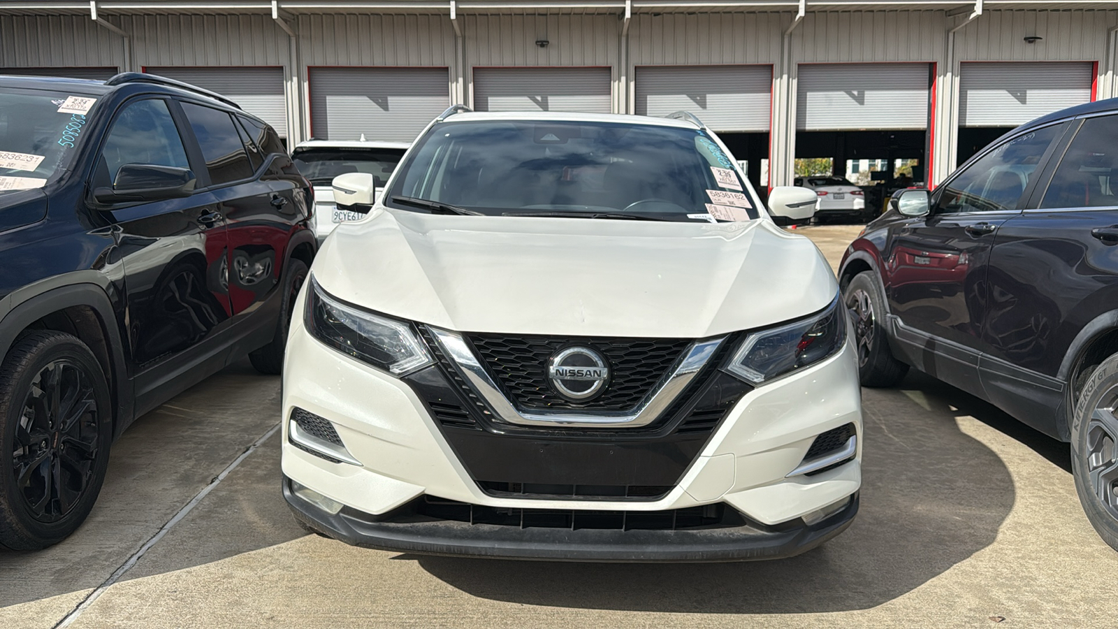 2021 Nissan Rogue Sport SL 3