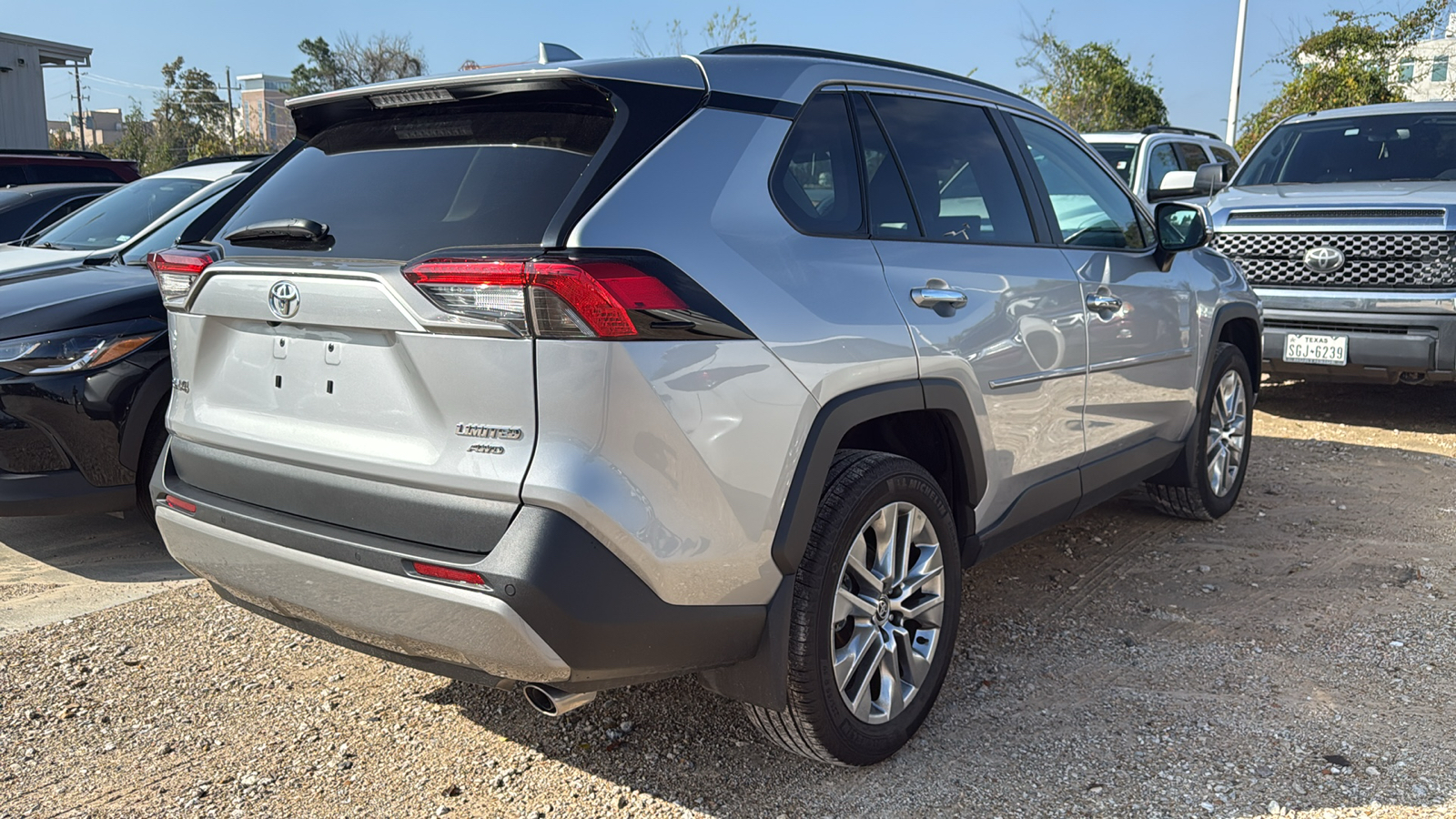 2023 Toyota RAV4 Limited 6