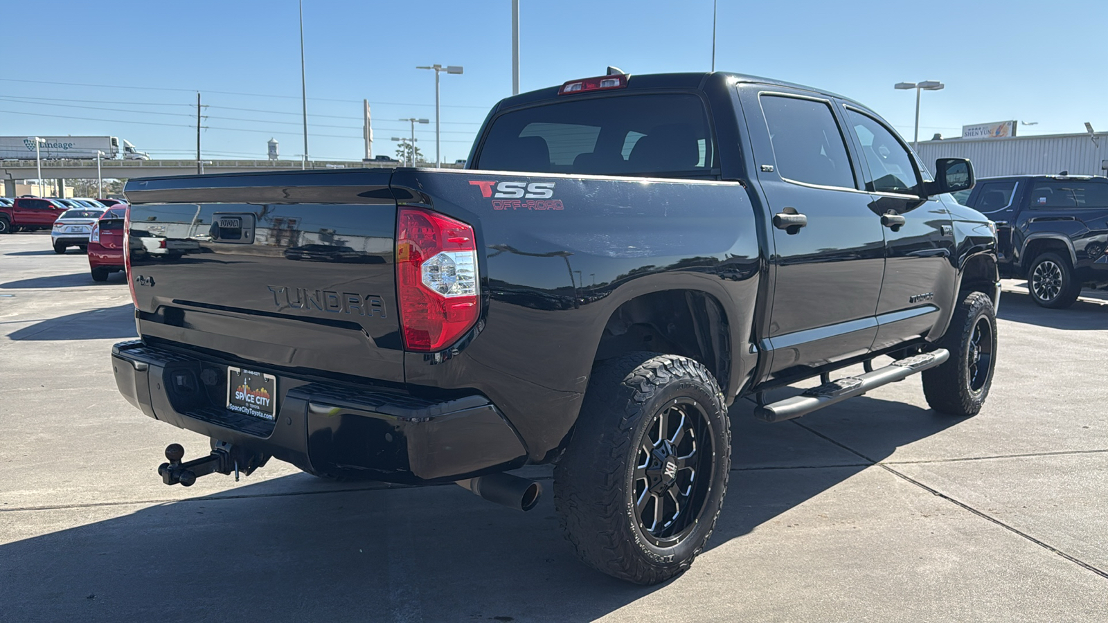 2021 Toyota Tundra SR5 8