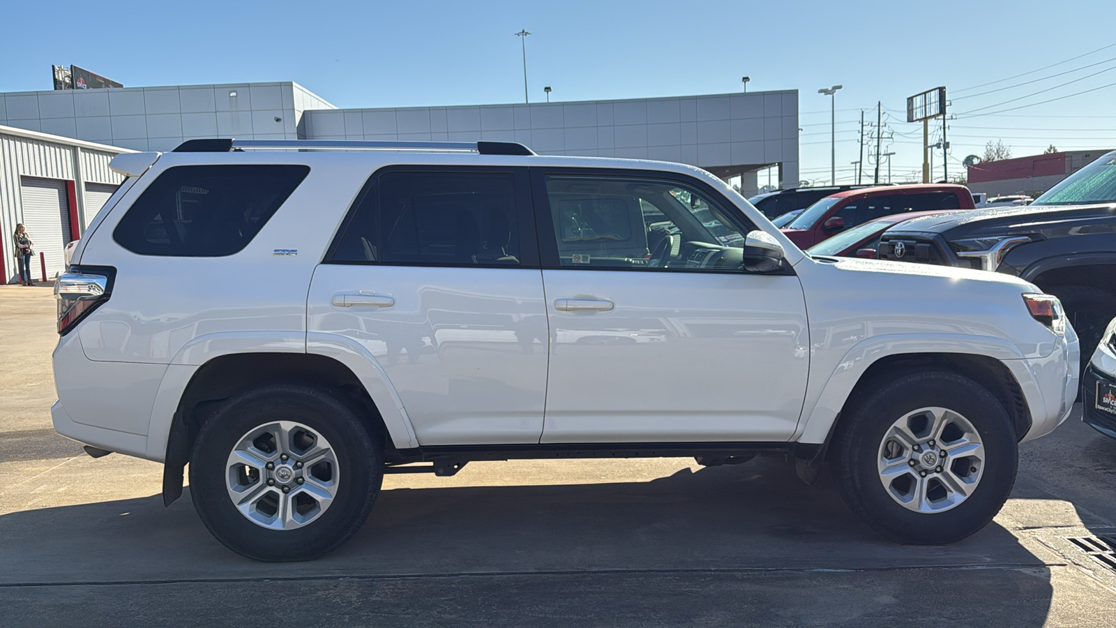 2023 Toyota 4Runner SR5 8