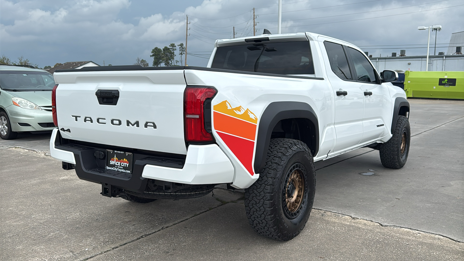 2024 Toyota Tacoma TRD Off-Road 7