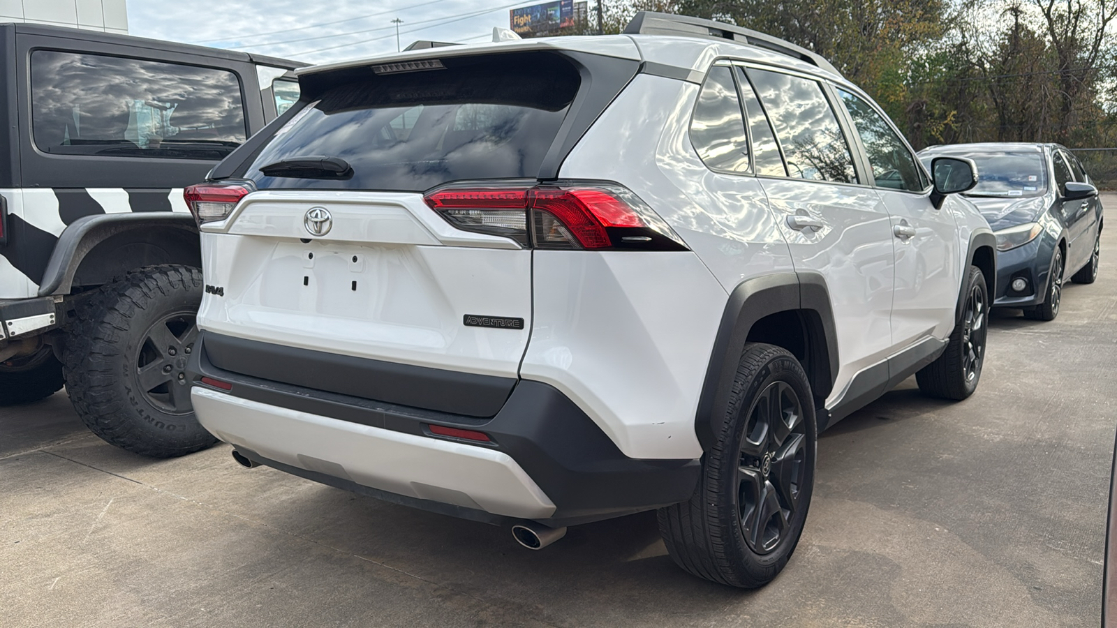 2023 Toyota RAV4 Adventure 5