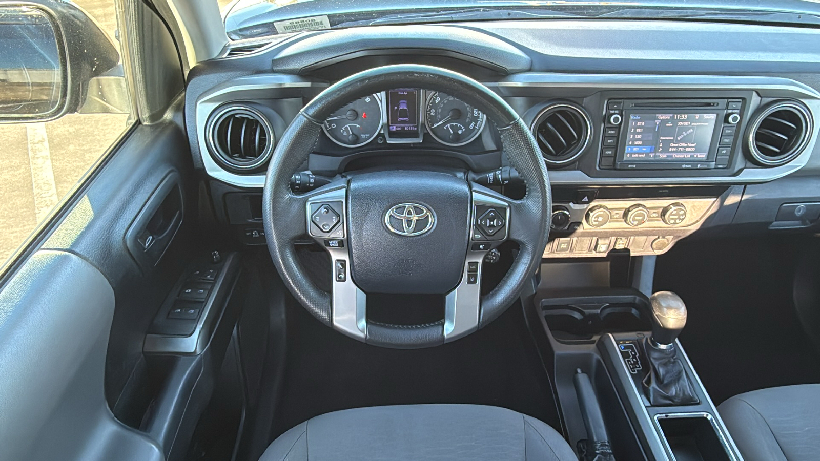 2019 Toyota Tacoma SR5 19