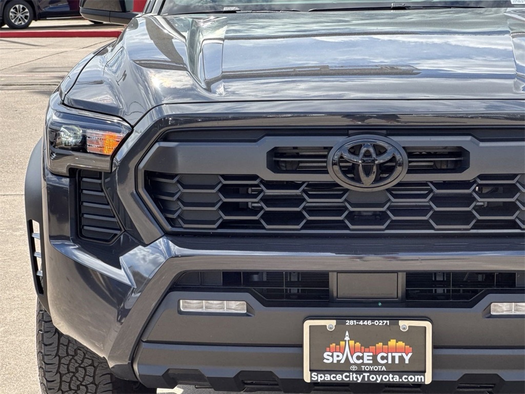 2024 Toyota Tacoma TRD Off-Road 7