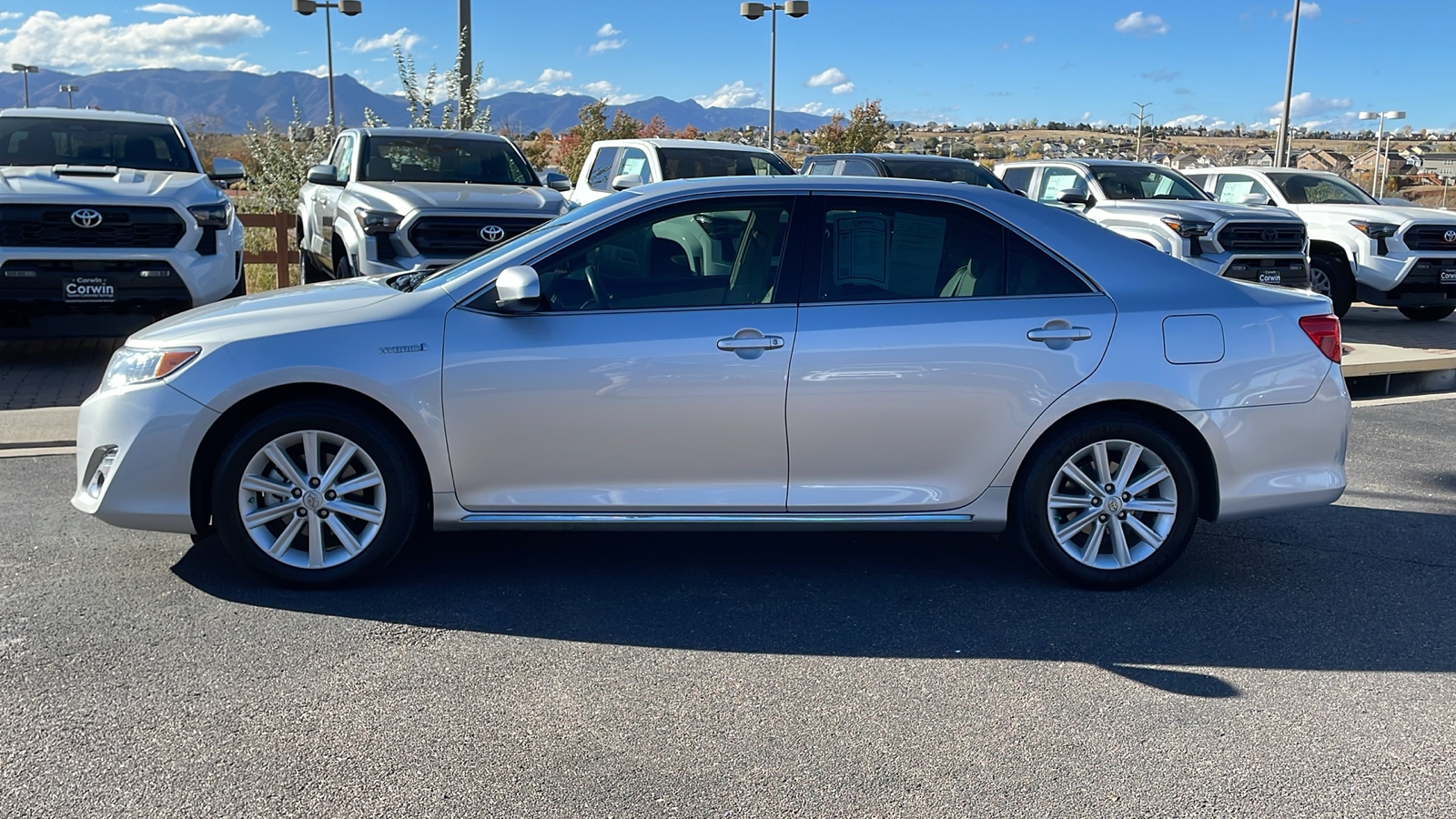 2014 Toyota Camry Hybrid XLE 4