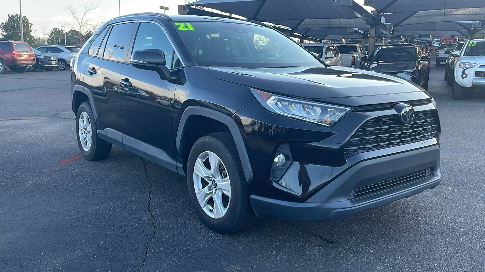 2021 Toyota RAV4 XLE 1