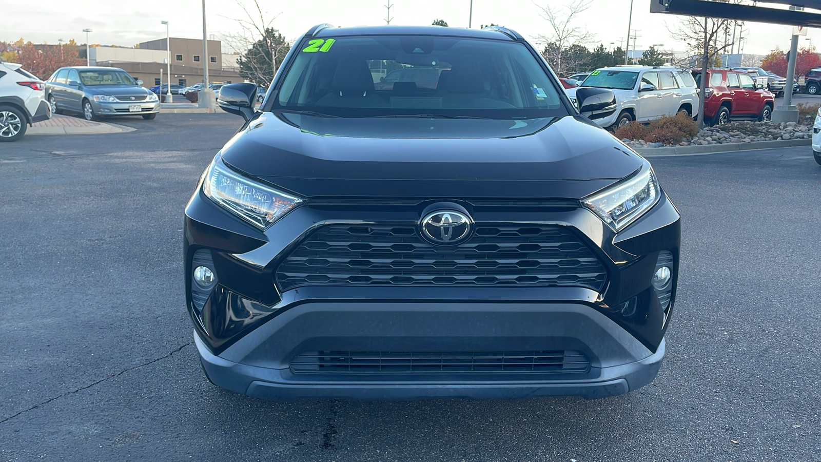 2021 Toyota RAV4 XLE 2