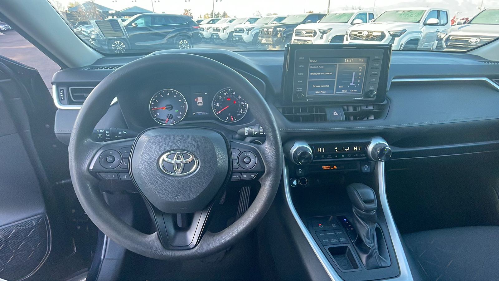 2021 Toyota RAV4 XLE 11