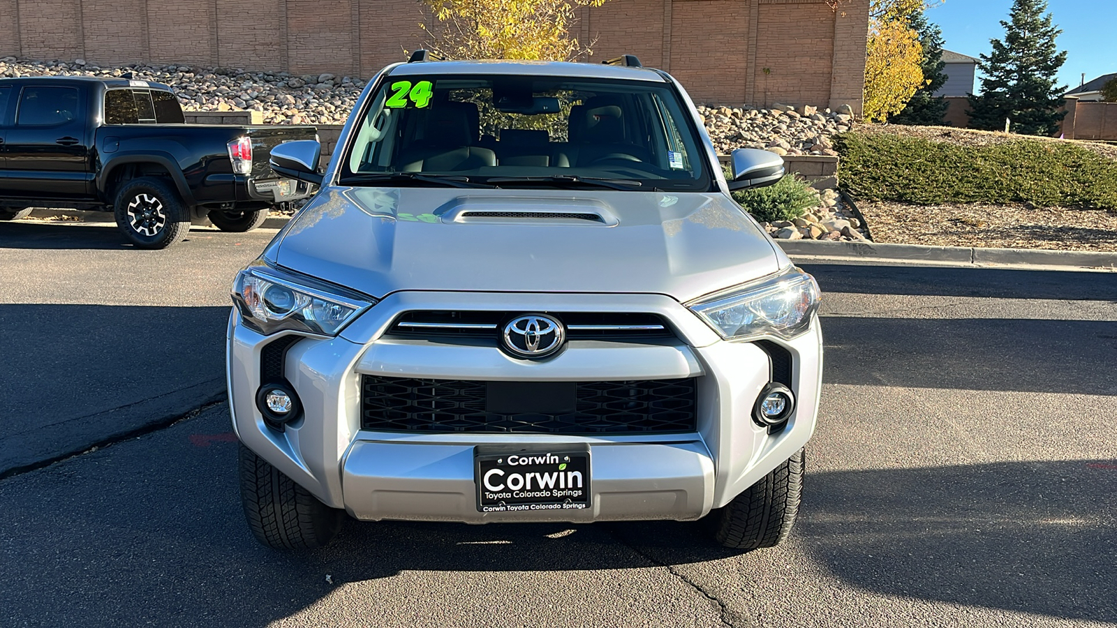 2024 Toyota 4Runner TRD Off-Road Premium 2