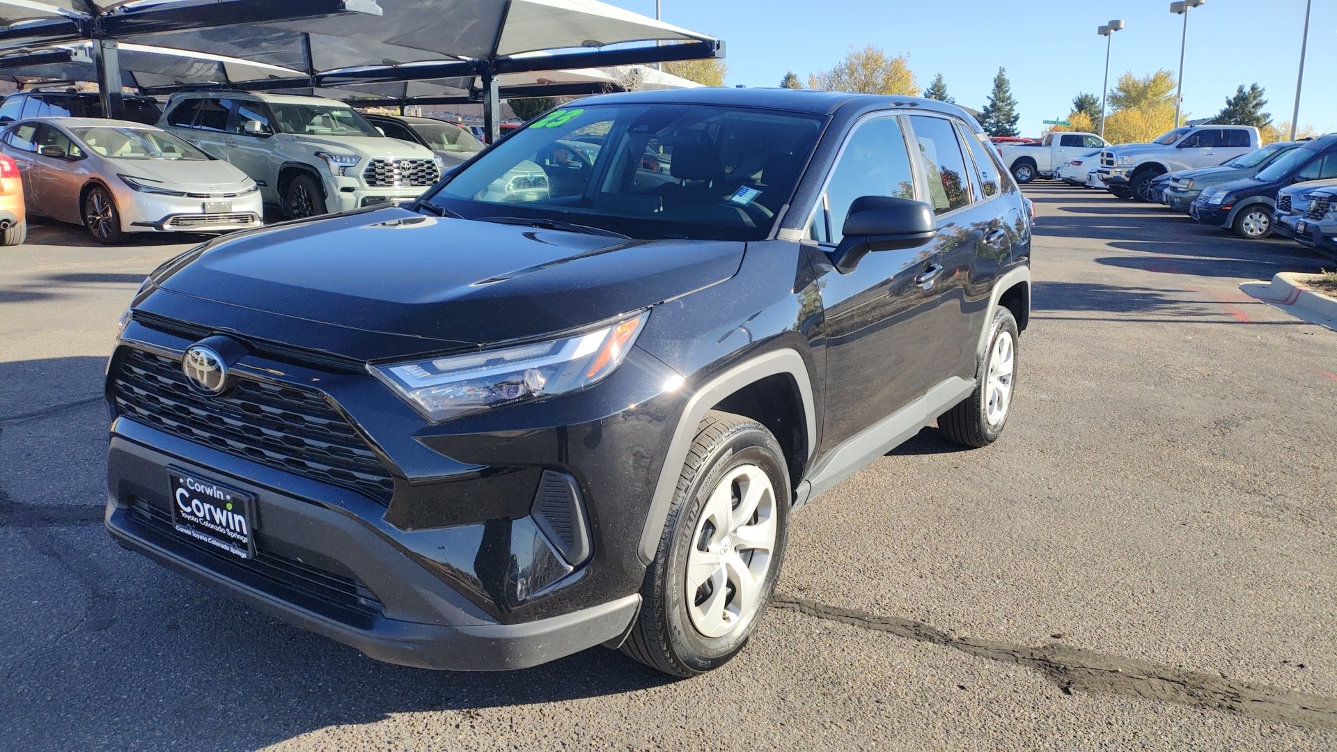 2023 Toyota RAV4 LE 3