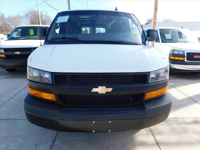 2021 Chevrolet Express 2500 2