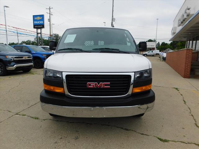 2021 GMC Savana 2500 3