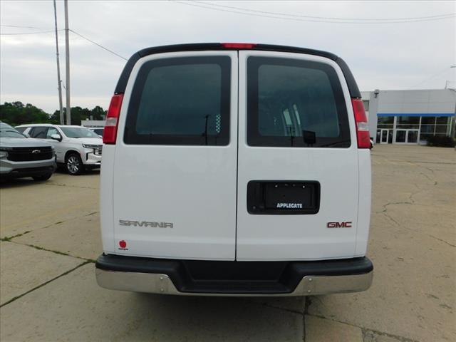 2021 GMC Savana 2500 7