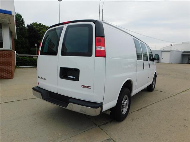 2021 GMC Savana 2500 8